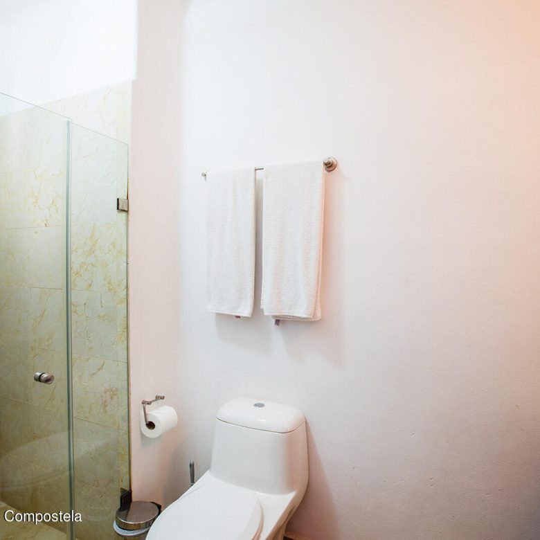 780