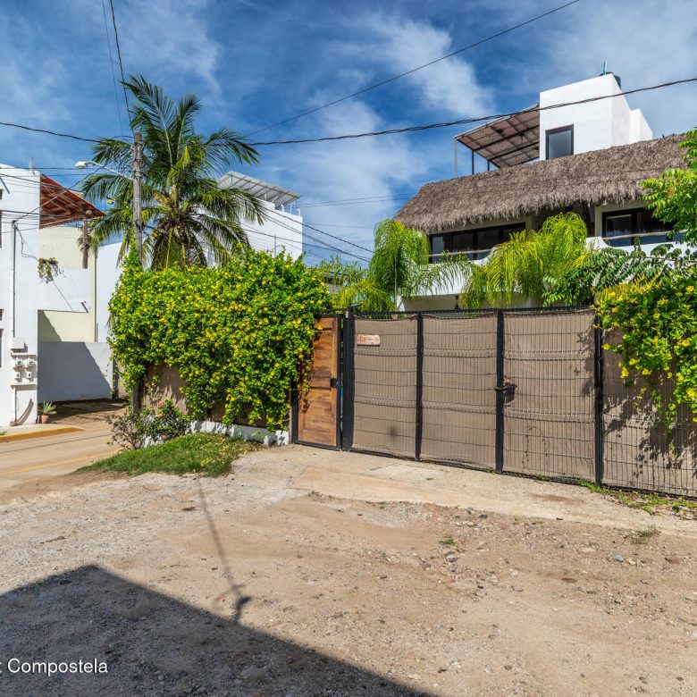 780