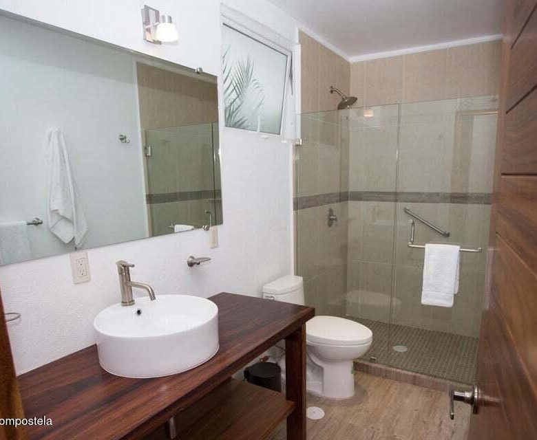780