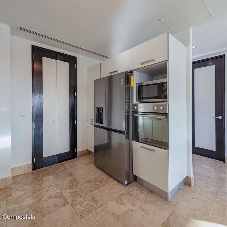 780