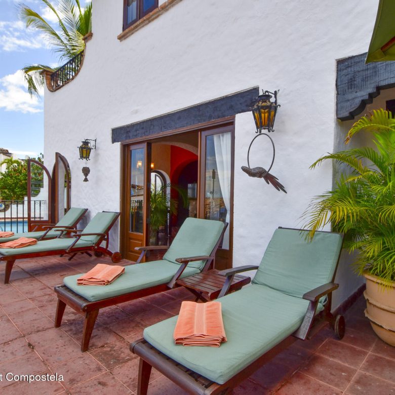 780