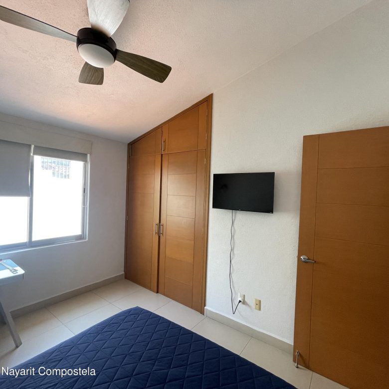 780