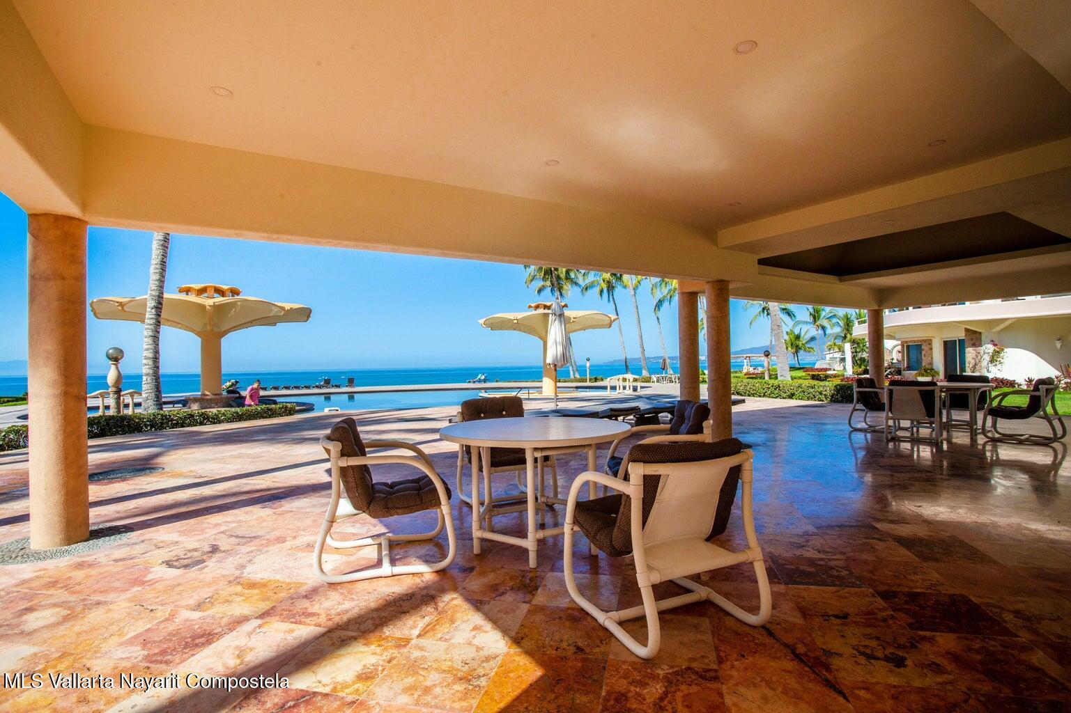 Tonya – Keller Williams Bahía