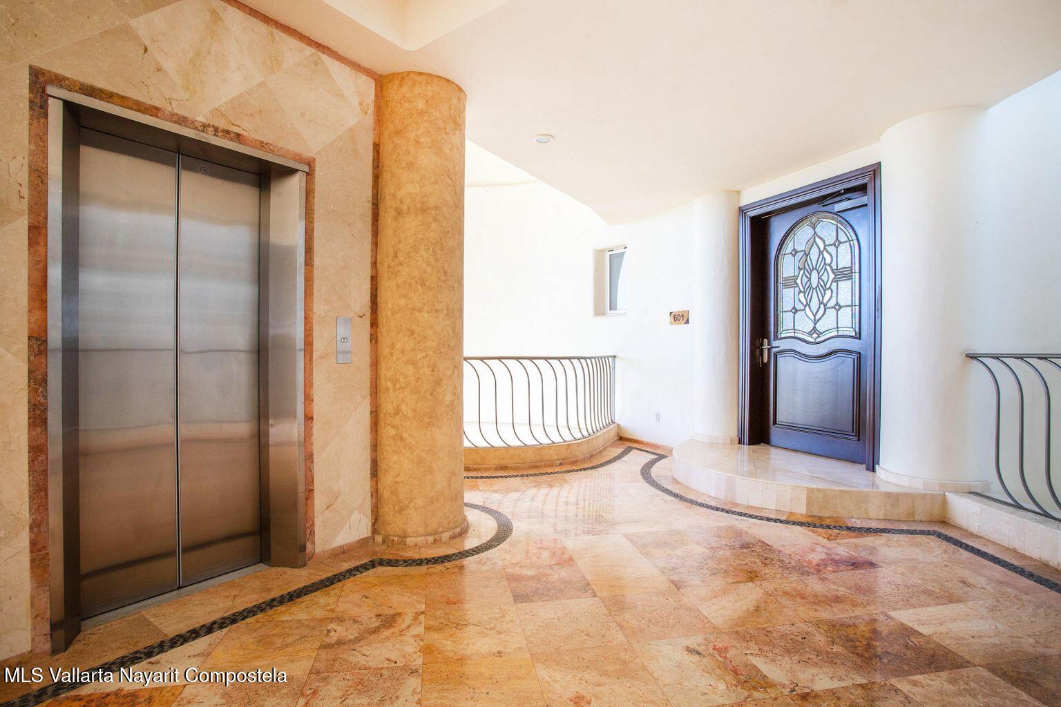 Tonya – Keller Williams Bahía