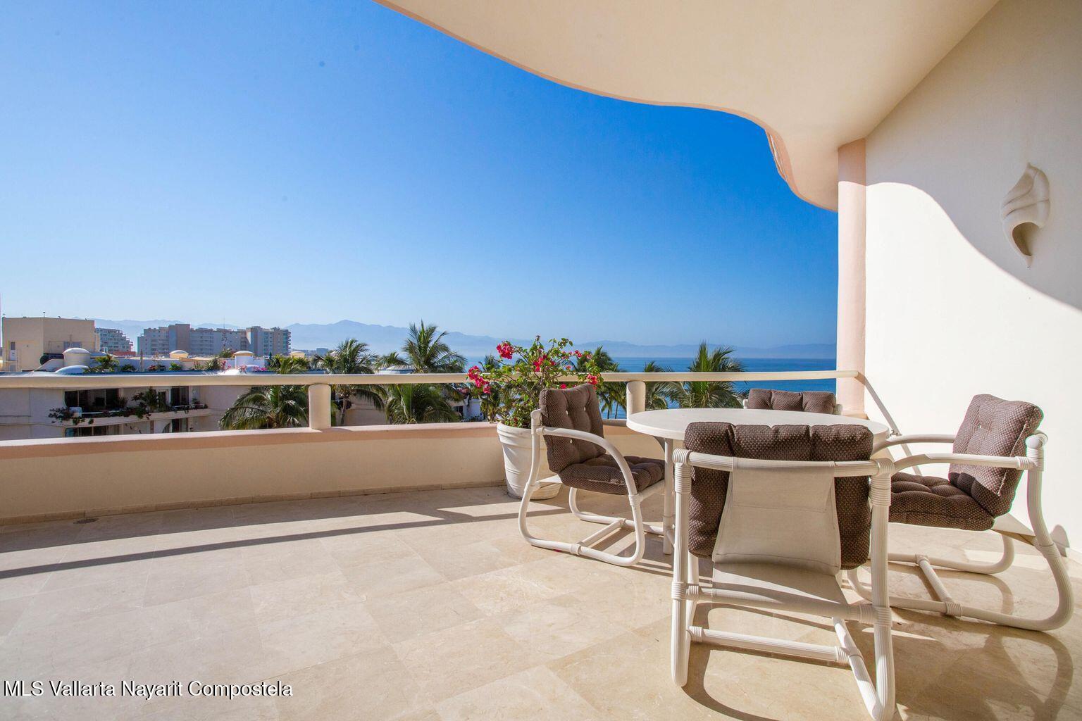 Tonya – Keller Williams Bahía