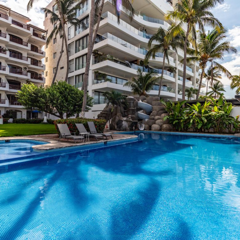 780