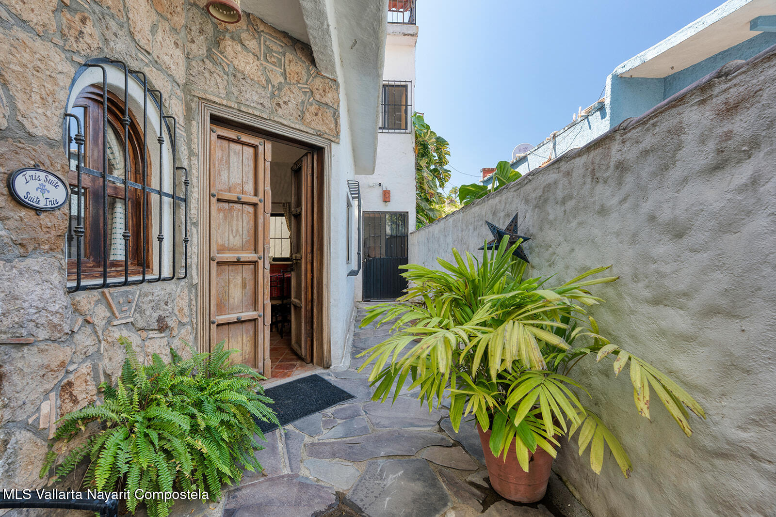 Sayulita Suites