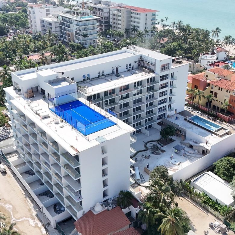 780