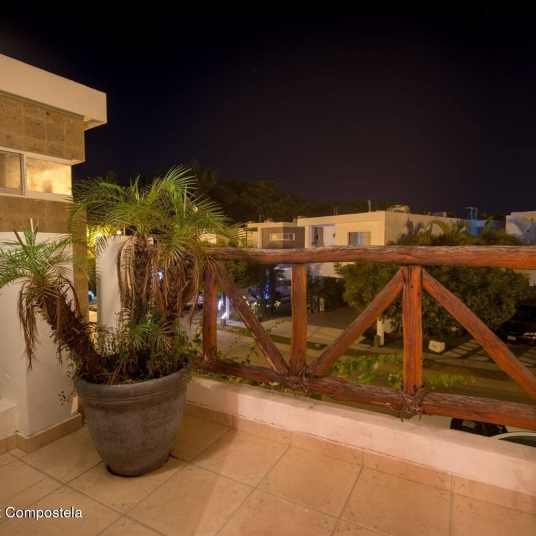 780