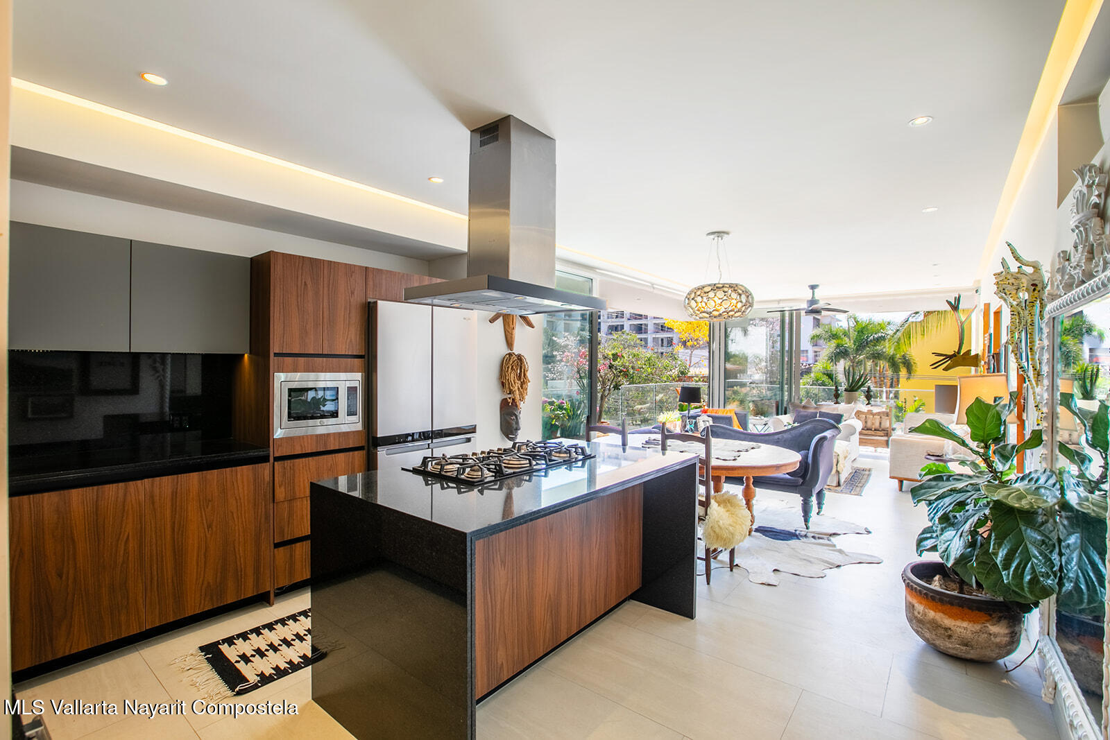 Kiki – Pacifico Property