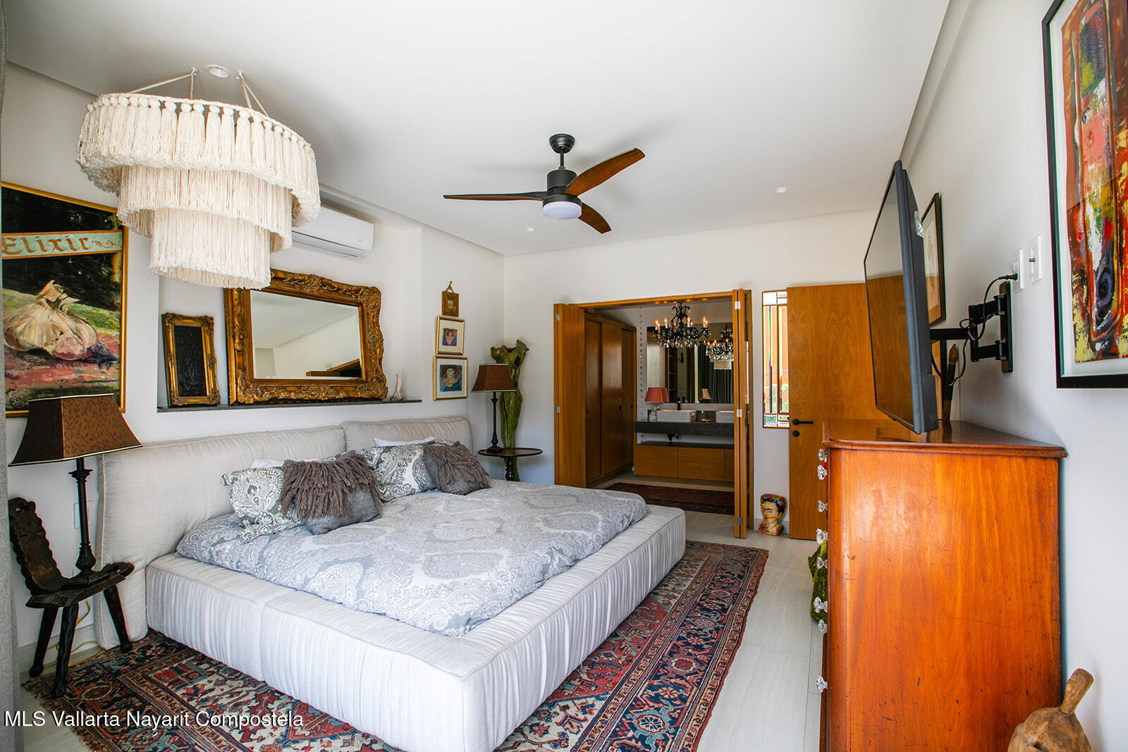 Kiki – Pacifico Property