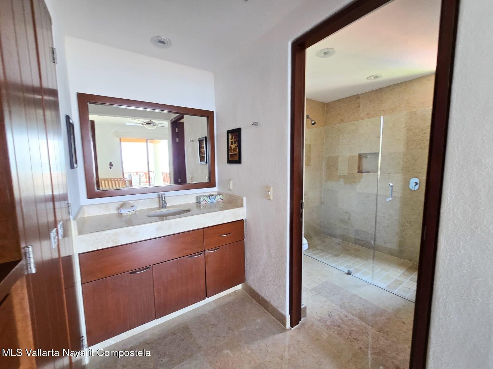 20260427220546948202000000-o
