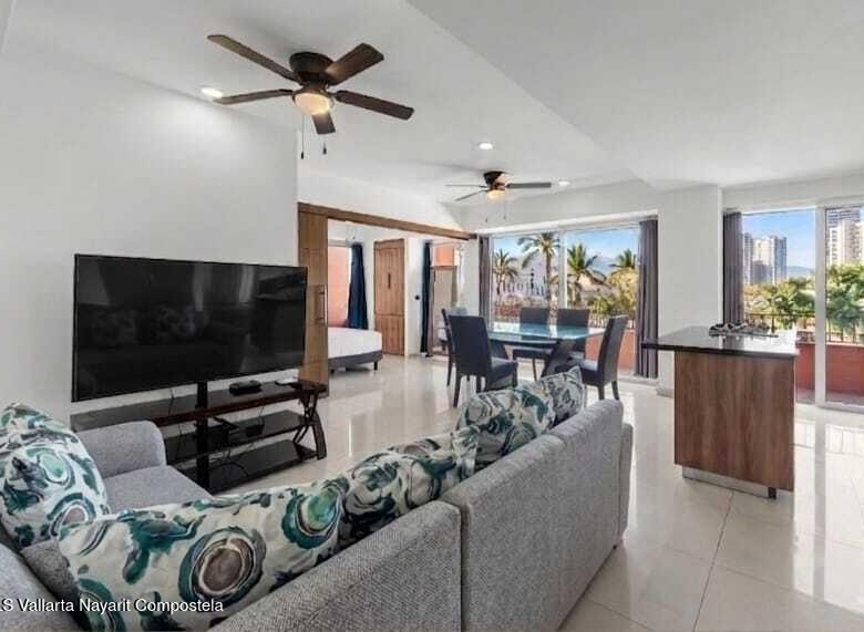 780