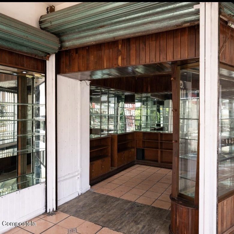780