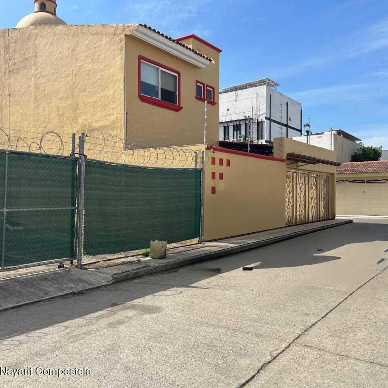 780