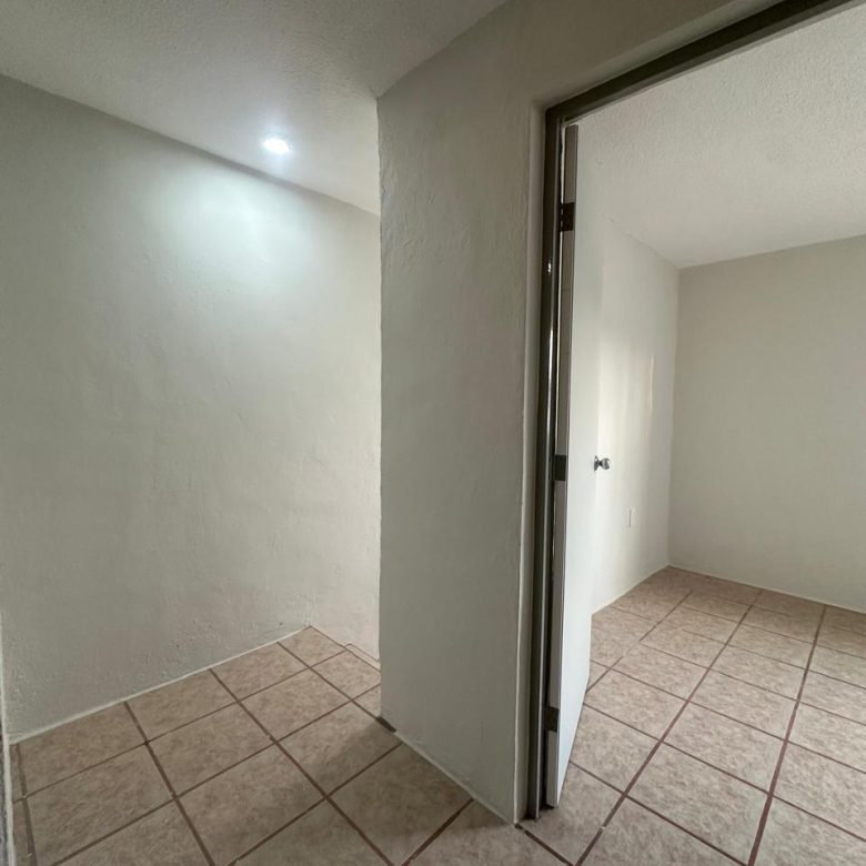 780
