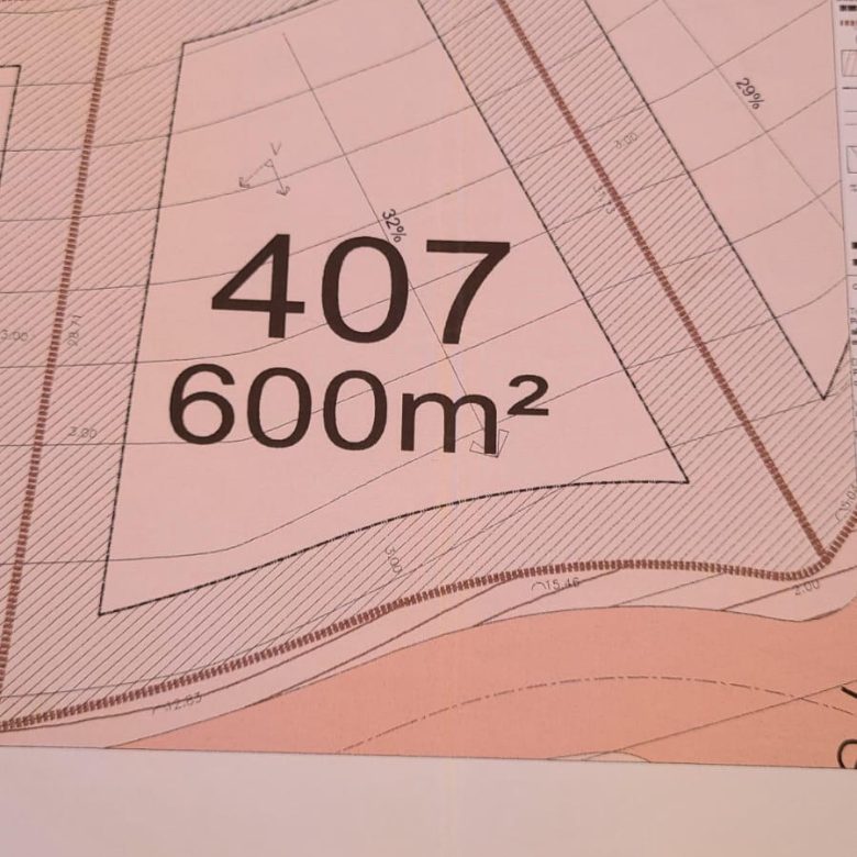 780