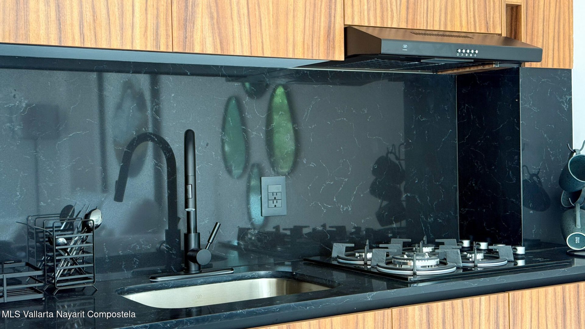 20260722211526356914000000-o