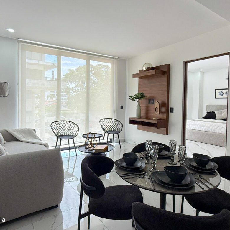 780