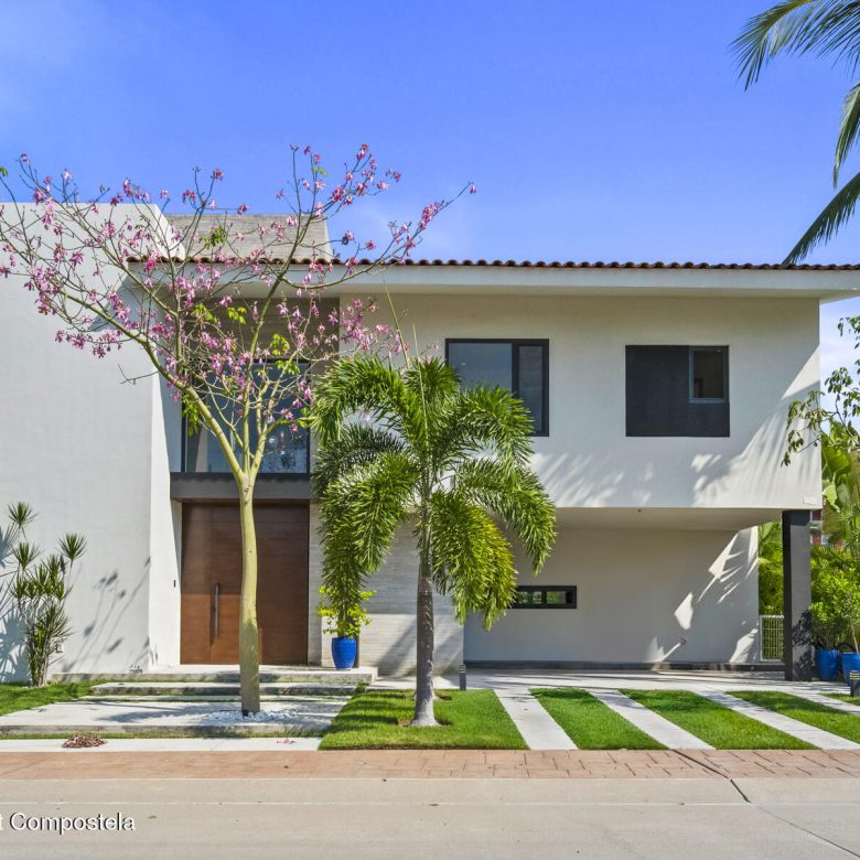 780
