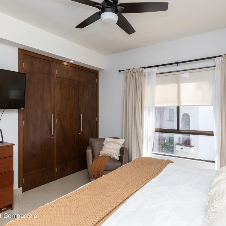 780
