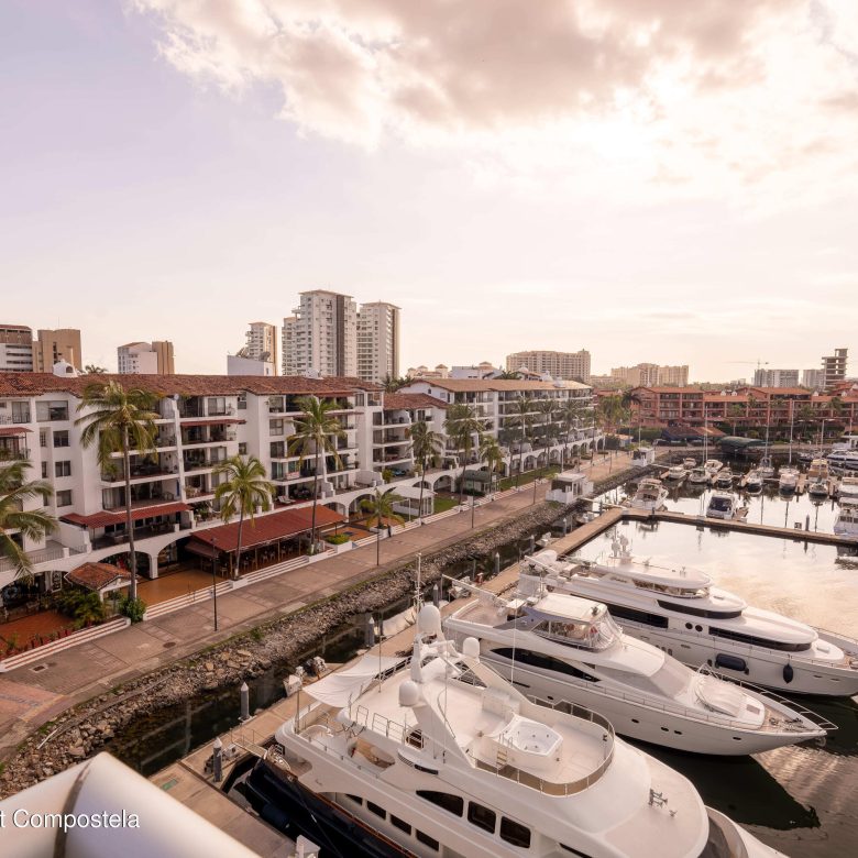 780