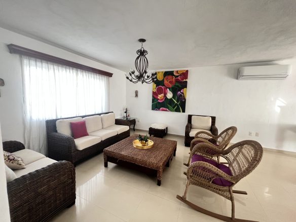 Casa en Renta Lomas del Sol Nuevo Nayarit 01.jpg