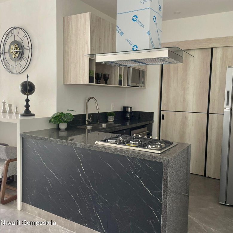 780