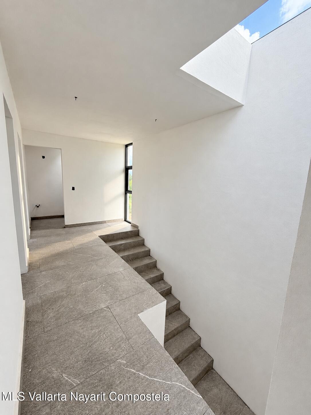 20261020174028562691000000-o